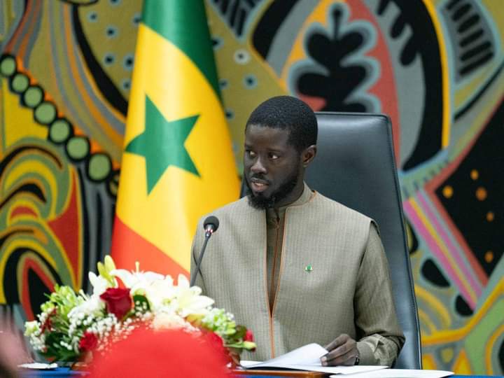 Retour de Chine : Bassirou Diomaye Faye va s’adresser à la nation face à une situation politique tendue