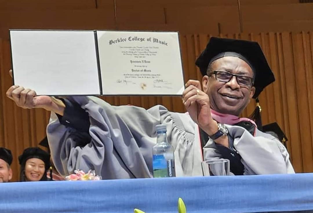 Youssou Ndour honoré Docteur Honoris Causa par l&rsquo;Université Berklee Valencia en Espagne (photos)