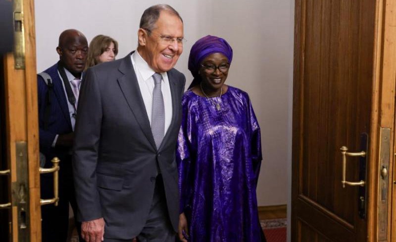 LA RUSSIE PROPOSE UN RENFORCEMENT DE LA COLLABORATION MILITAIRE AVEC LE SÉNÉGAL