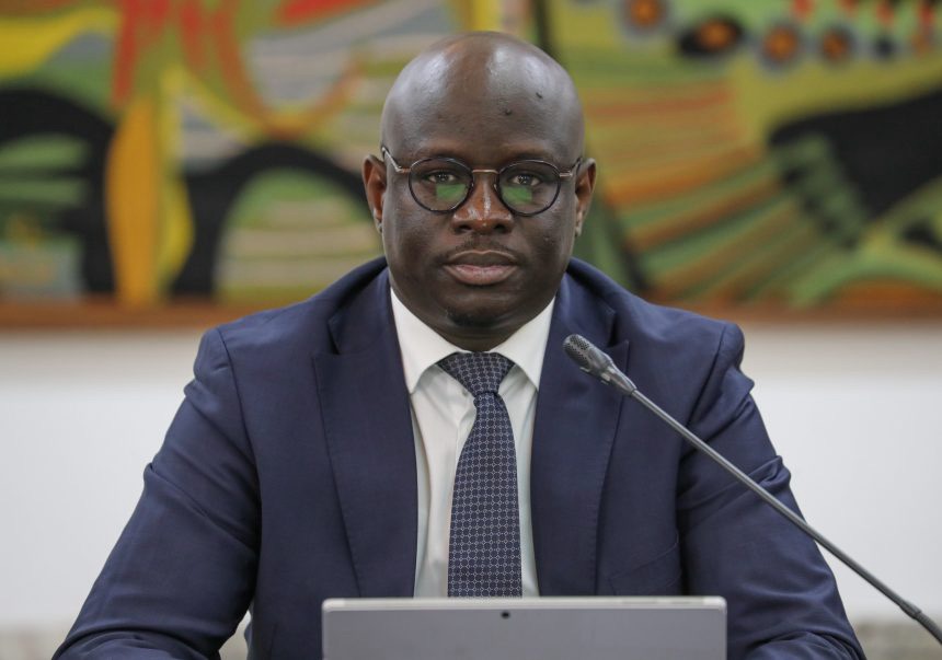 Absence de Cheikh Diba à la conférence de presse de Sonko : Explications et controverses