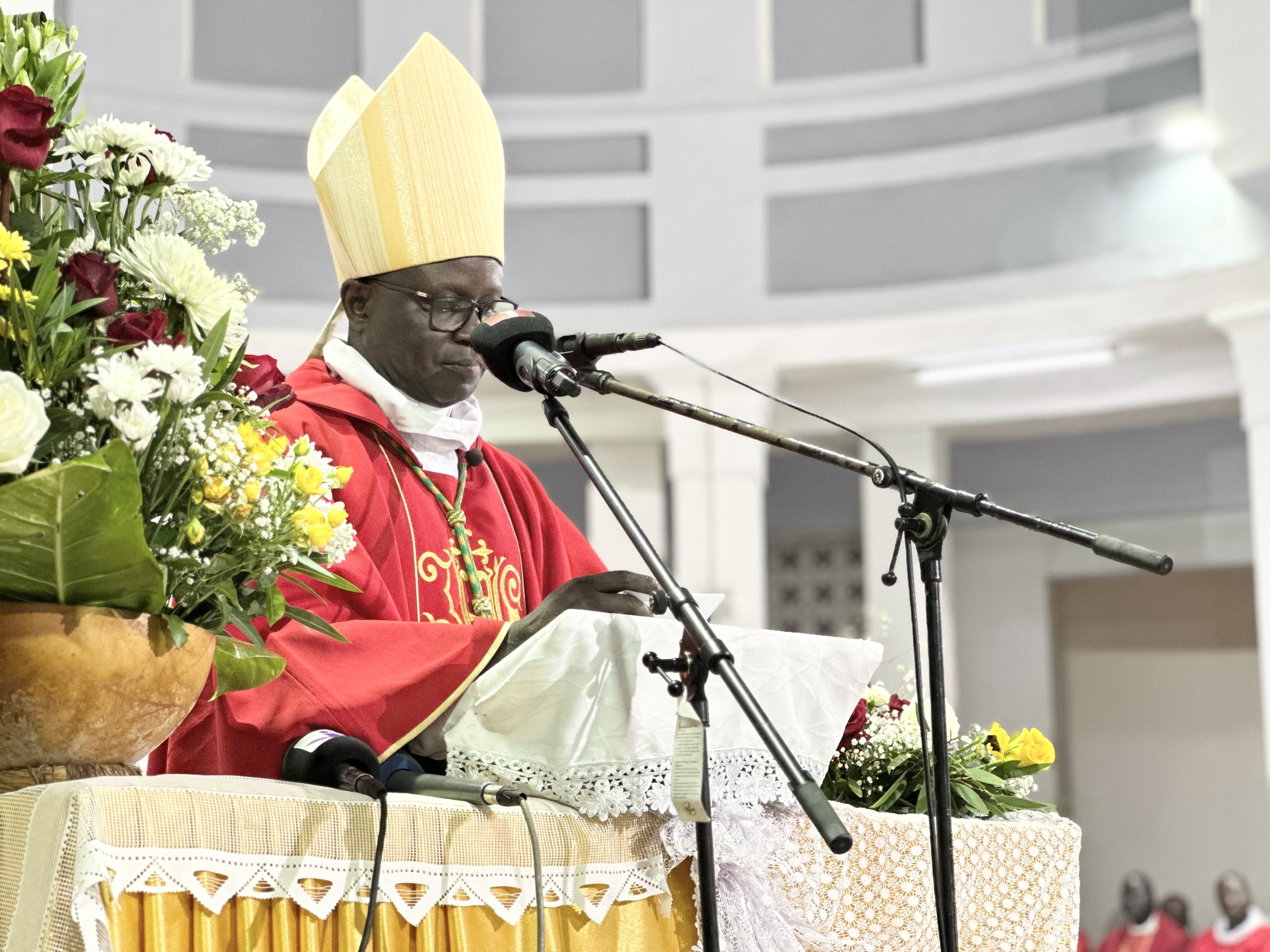 Mgr André Guèye officiellement installé comme archevêque de Dakar
