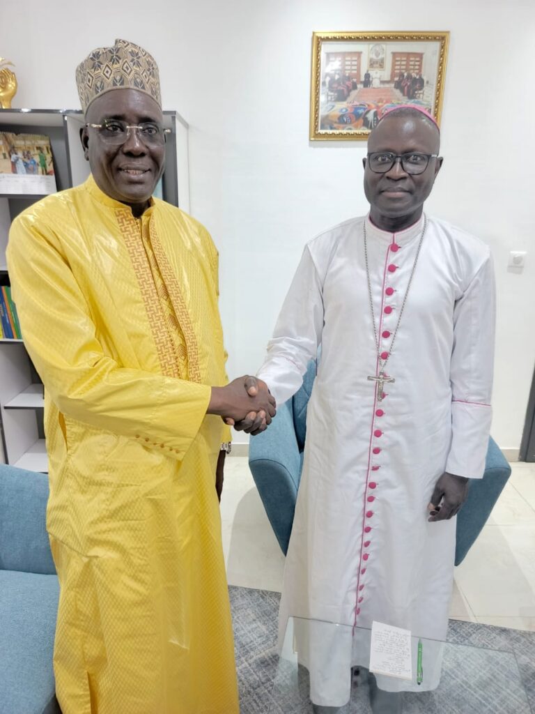 Dialogue national au Sénégal : Monseigneur André Gueye confirme la participation de l&rsquo;Église catholique