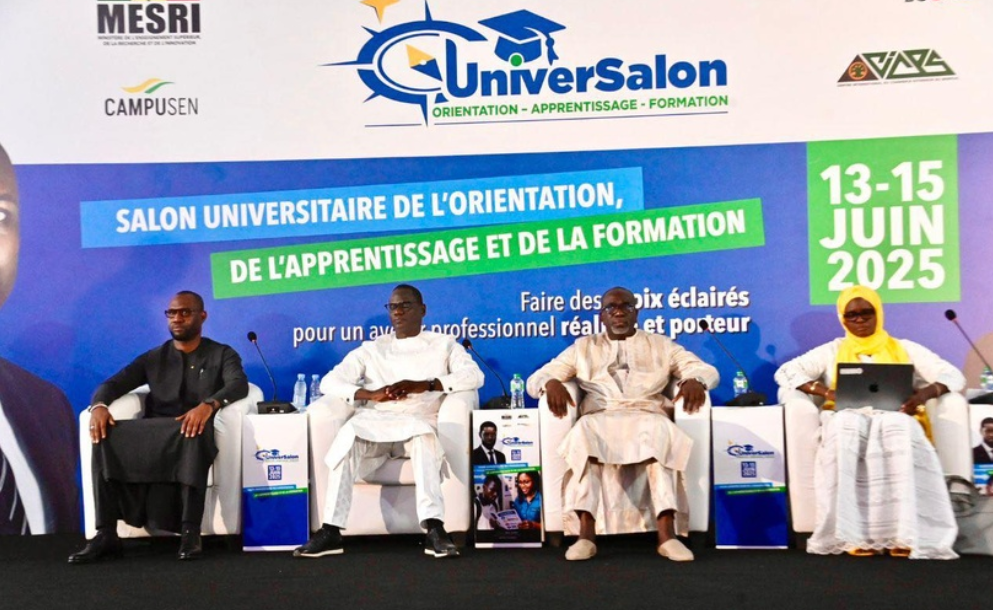 UniverSalon 2025 à Dakar : Plus de 20 000 visiteurs pour le premier Salon universitaire de l’orientation et de la formation