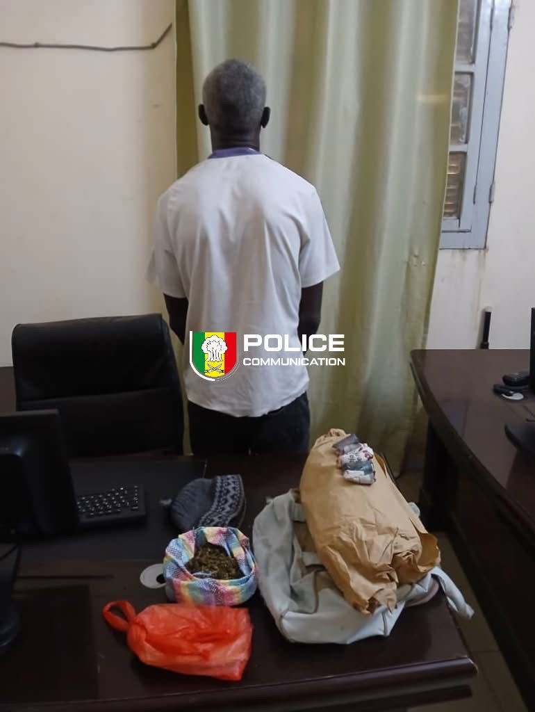 Lutte contre le trafic de stupéfiants