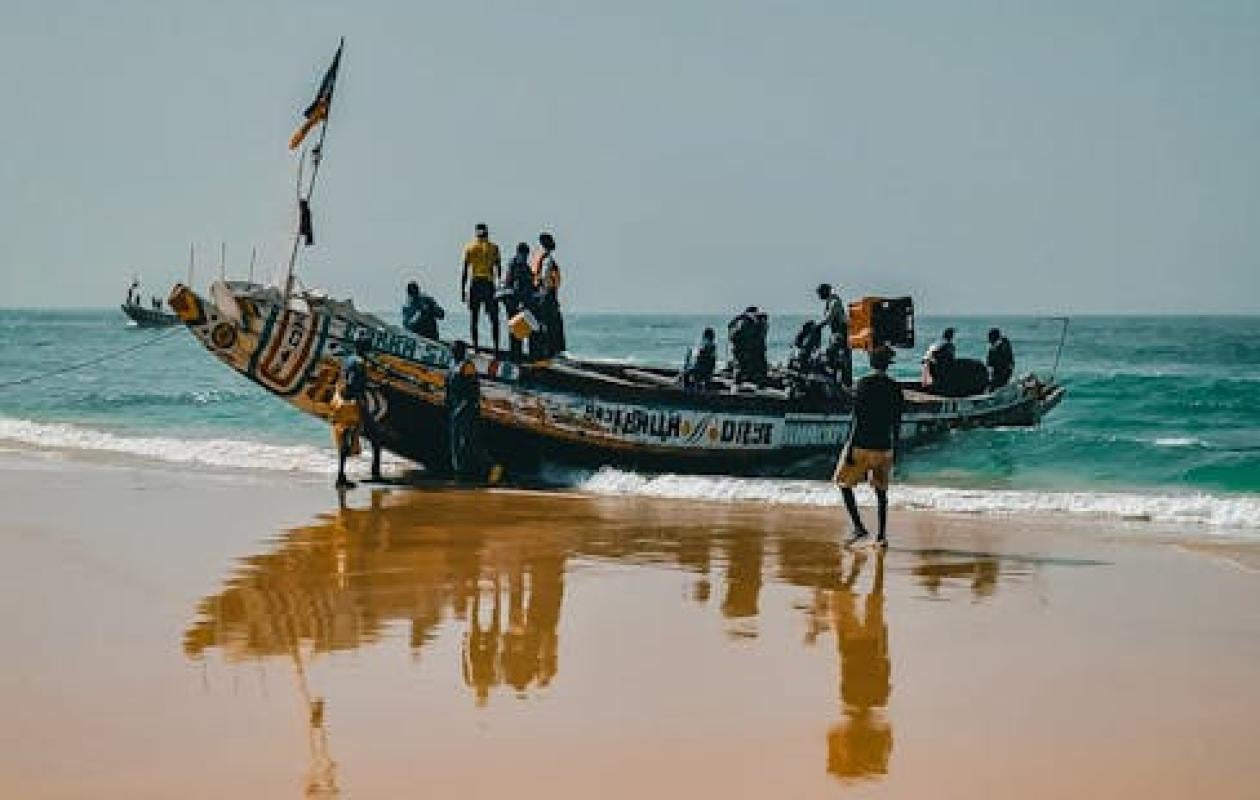 Les pêcheurs accablés face « au pillage » de leurs ressources